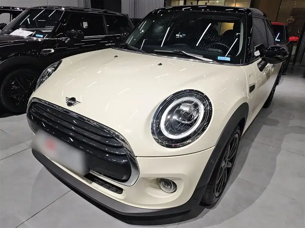 MINI Cooper (3-door) — фото 1