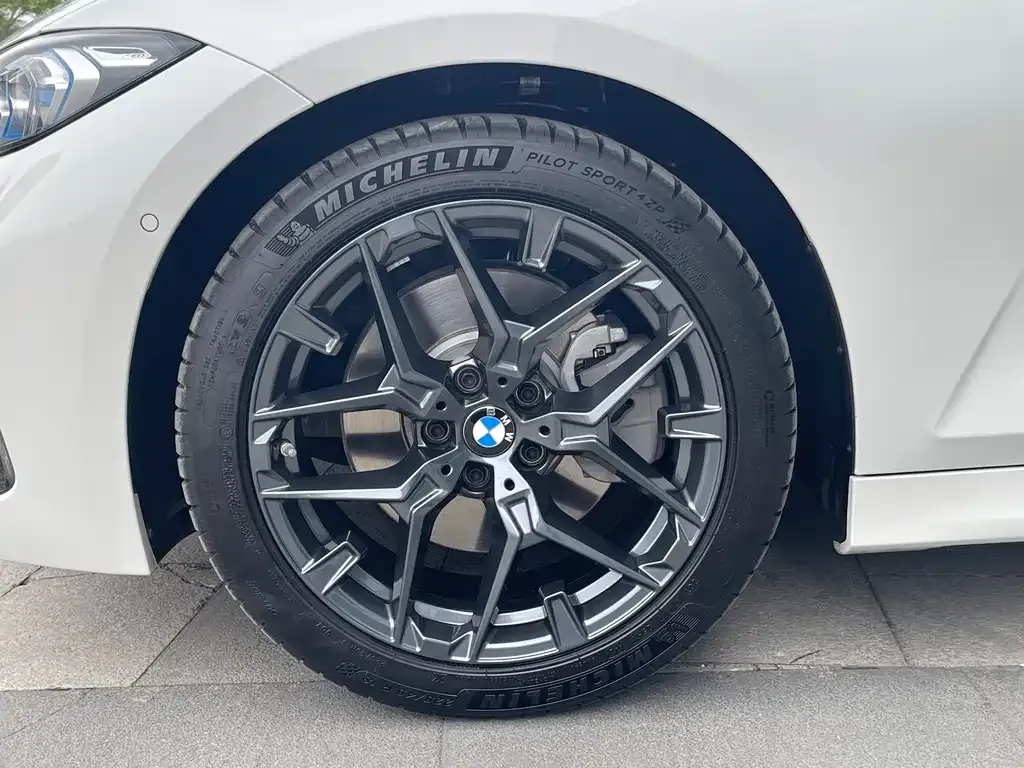 BMW 3 Series — фото 10