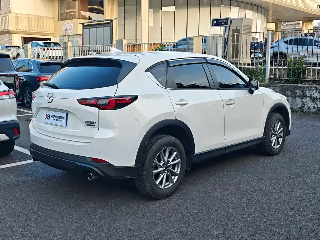 Mazda CX-5 — фото 10