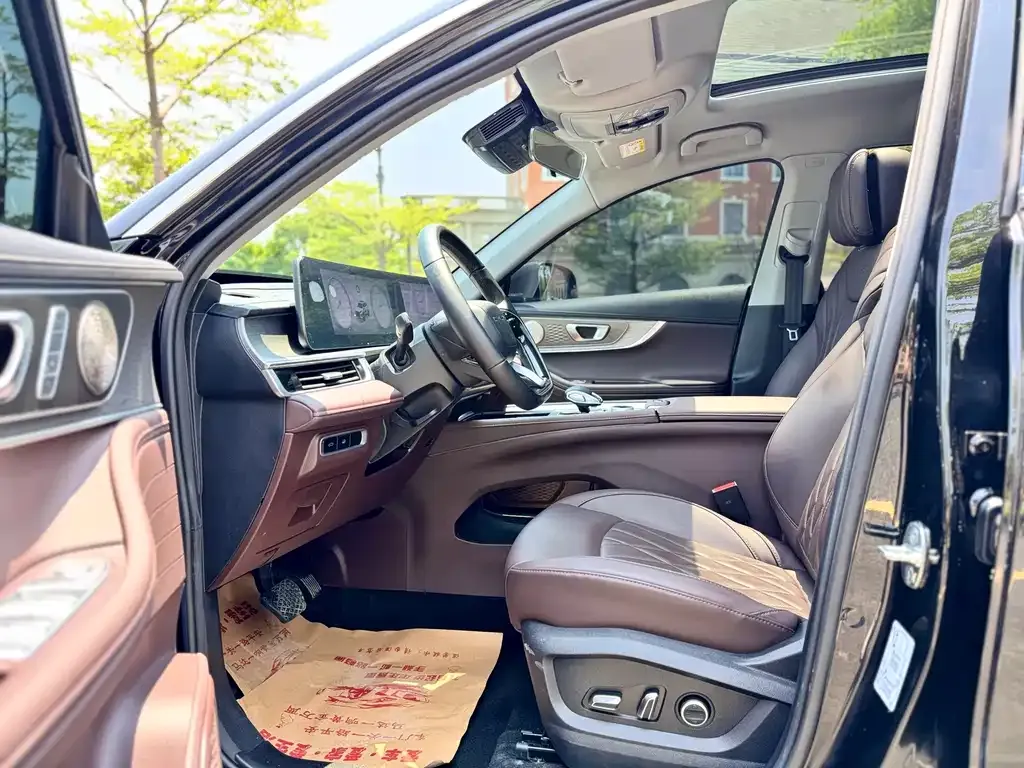 Chery Tiggo 8 PRO — фото 2