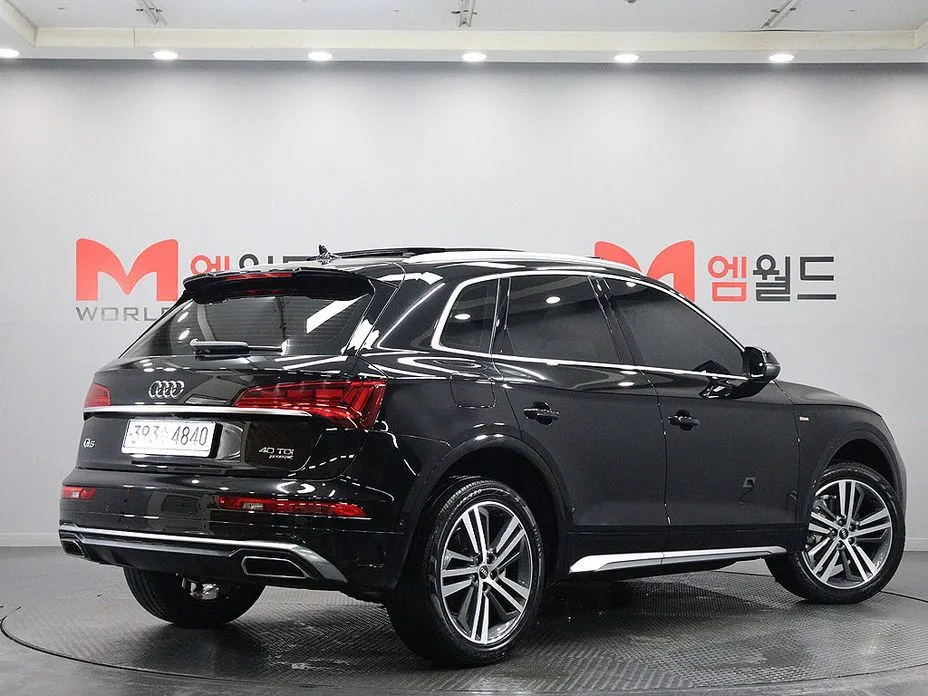 Audi Q5 — фото 5