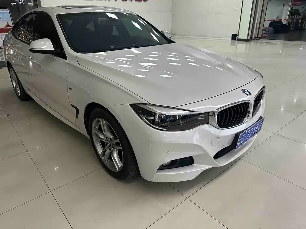 BMW 3 Series GT — фото 1