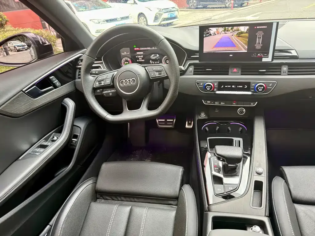 Audi A4L — фото 5