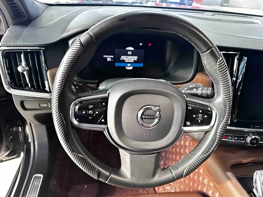 Volvo S90 — фото 2