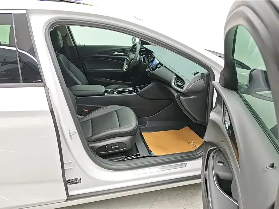 Buick Regal — фото 8