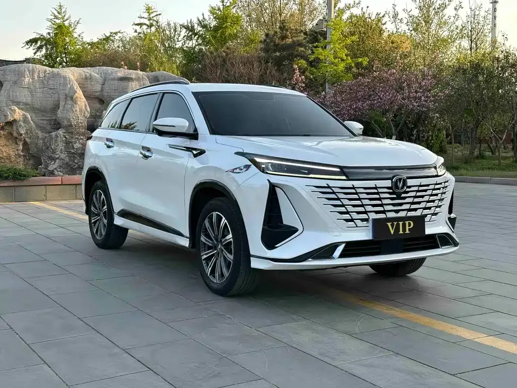 Changan CS75 PLUS — фото 6