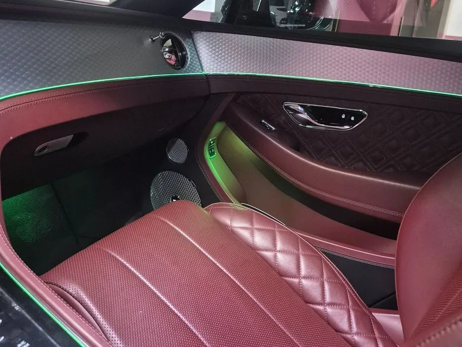 Bentley Continental — фото 10