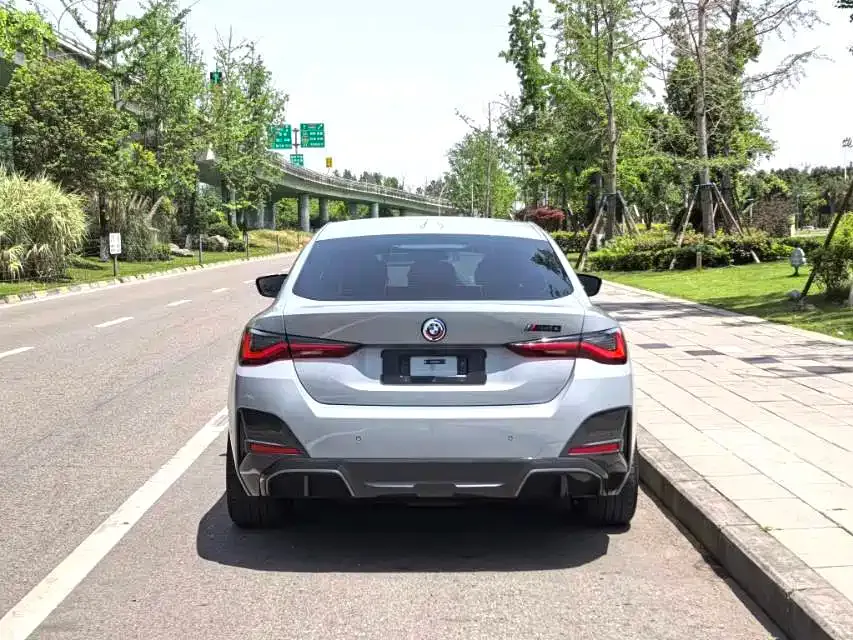 BMW i4 — фото 2