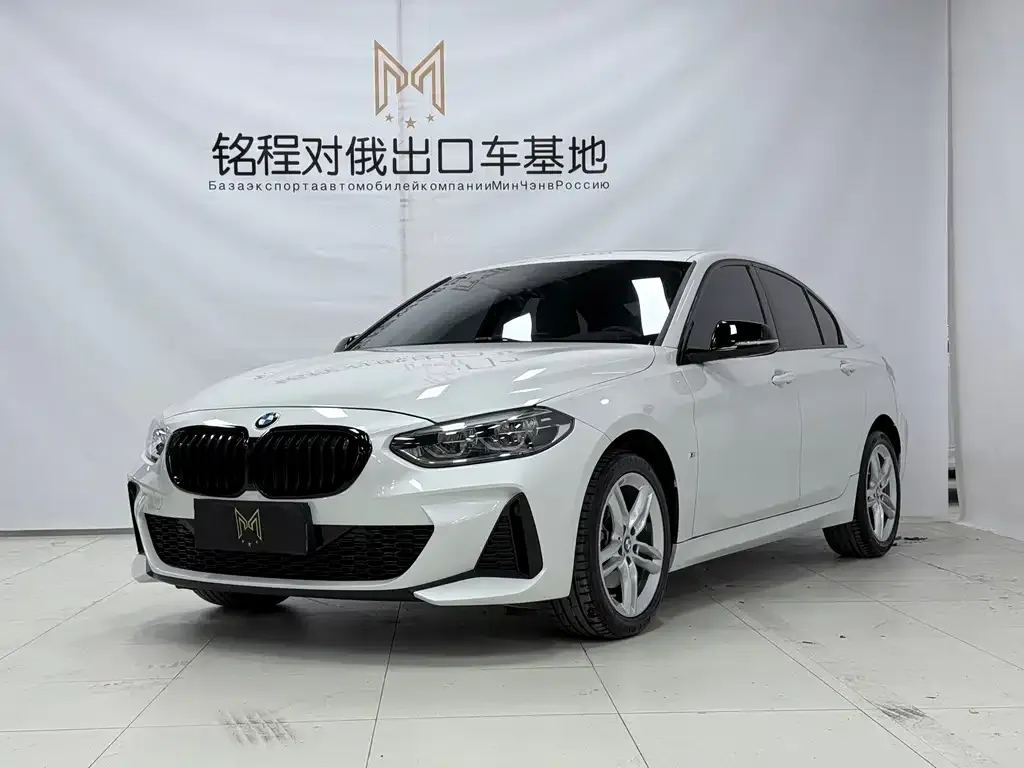 BMW 1 Series — фото 1