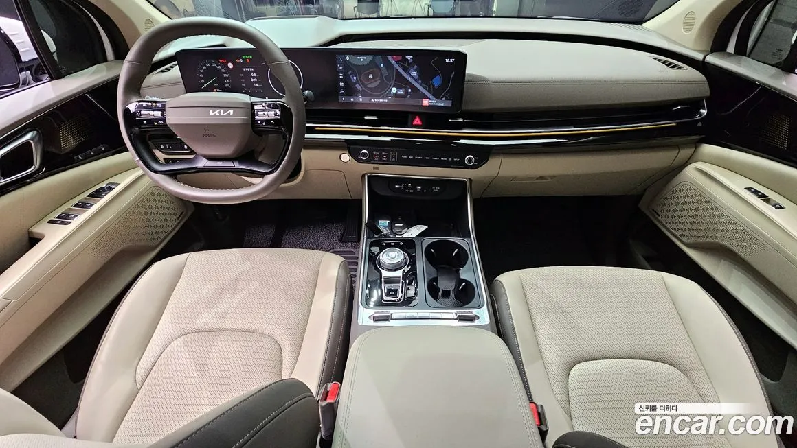 Kia Carnival — фото 10
