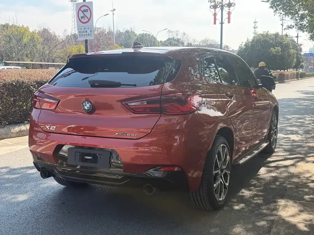 BMW X2 — фото 5