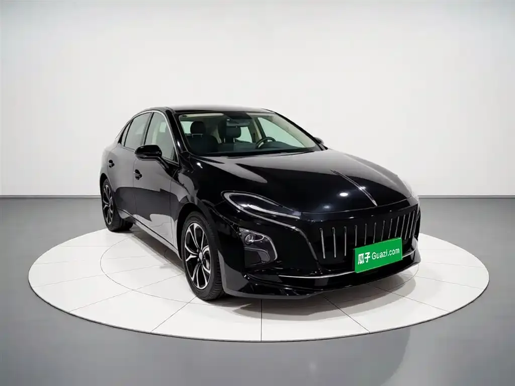 Hongqi E-QM5 — фото 6