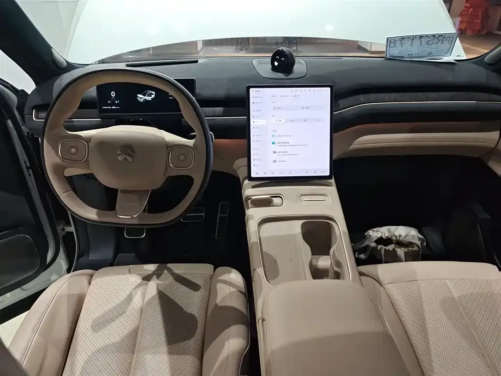 NIO EC7 — фото 10