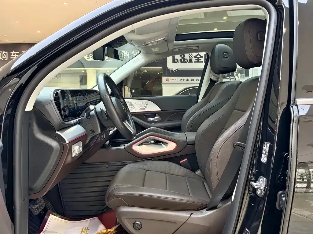 Mercedes-Benz GLE (Import) — фото 8