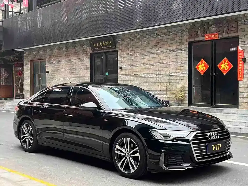 Audi A6L — фото 9