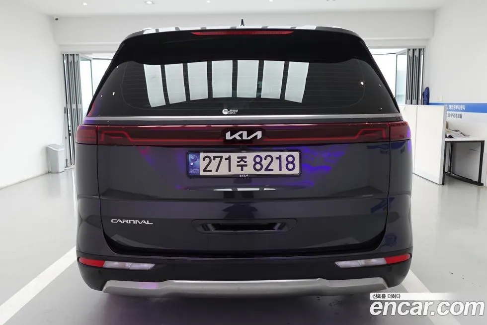 Kia Carnival — фото 2