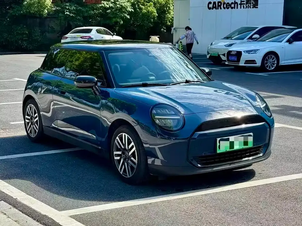 MINI Cooper EV — фото 10