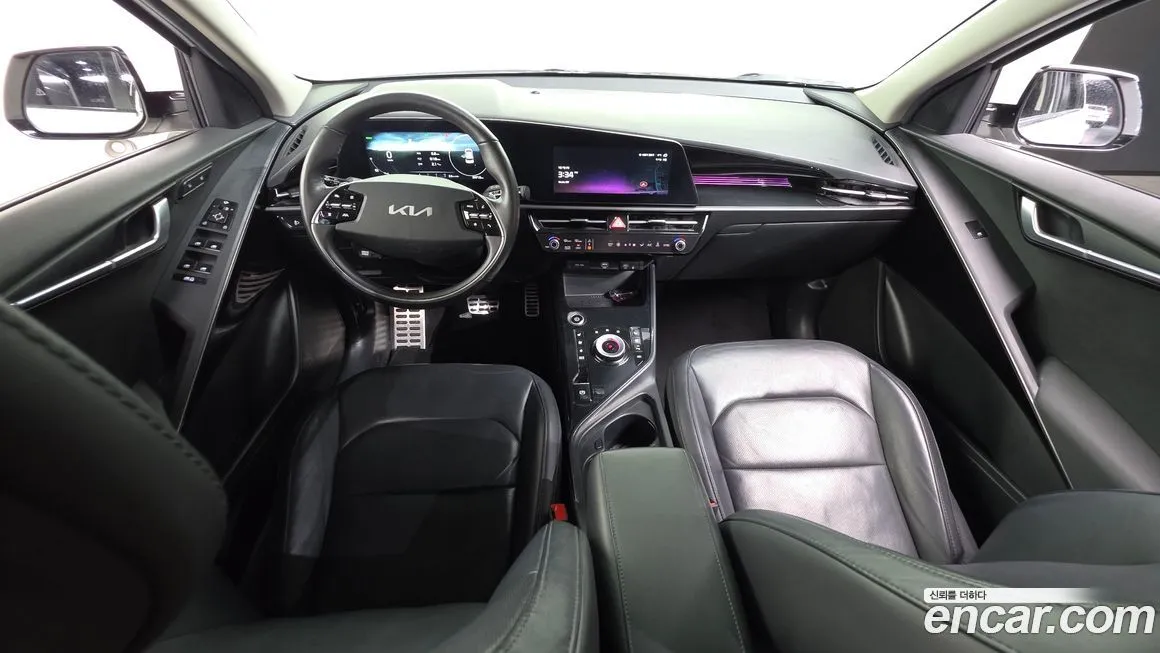 Kia Niro — фото 9