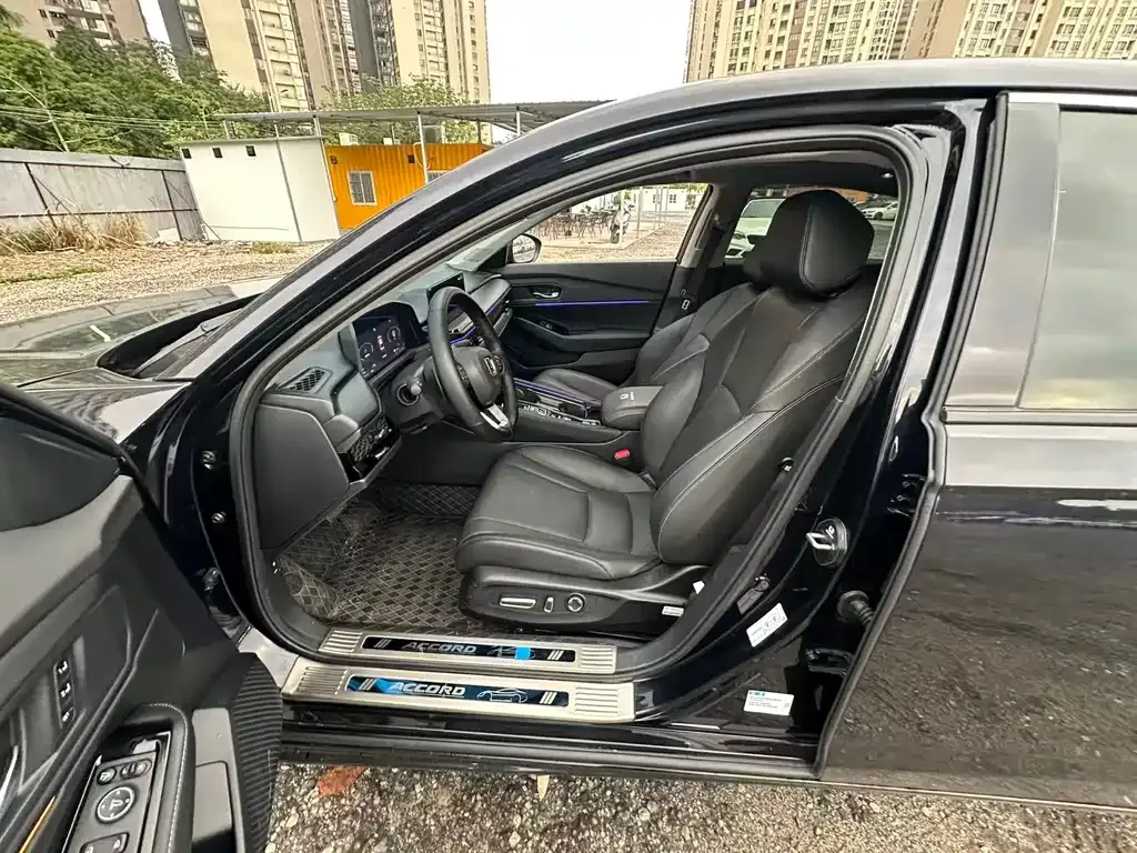 Honda Accord New Energy — фото 9