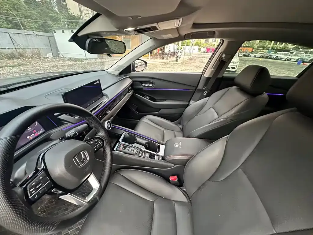 Honda Accord New Energy — фото 10