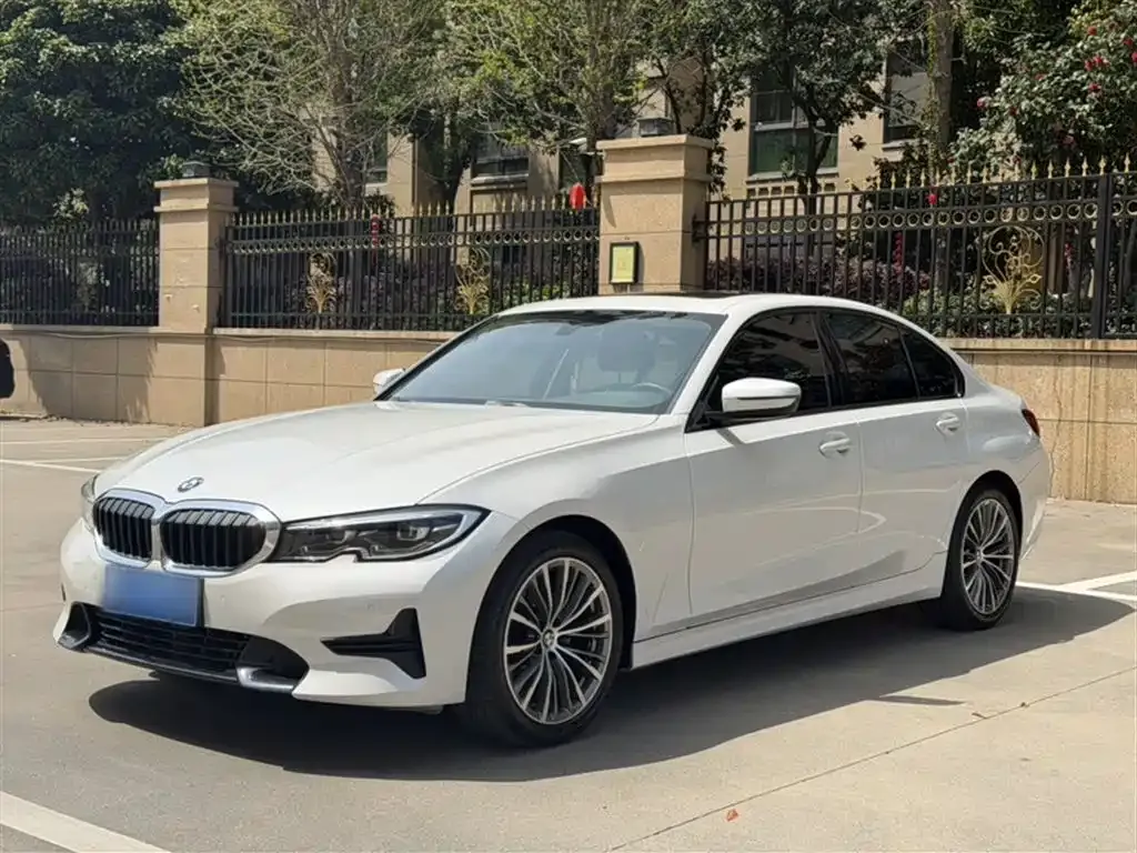 BMW 3 Series — фото 1