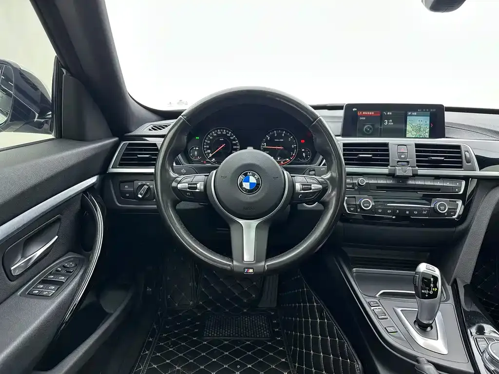 BMW 3 Series GT — фото 9