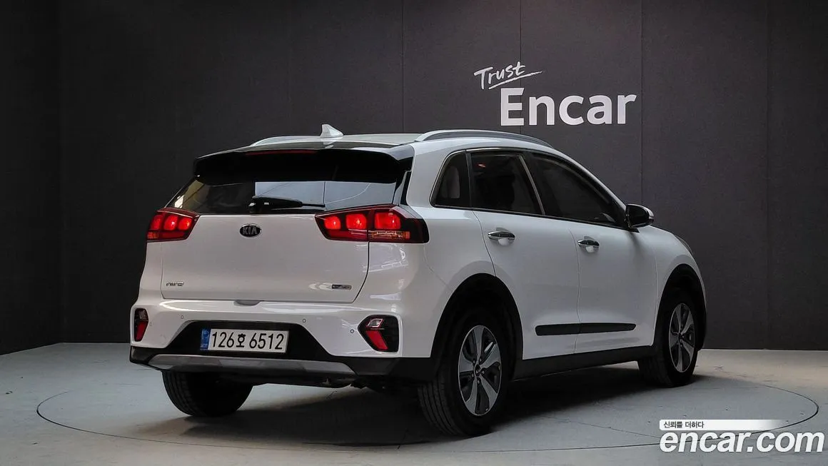 Kia Niro — фото 3