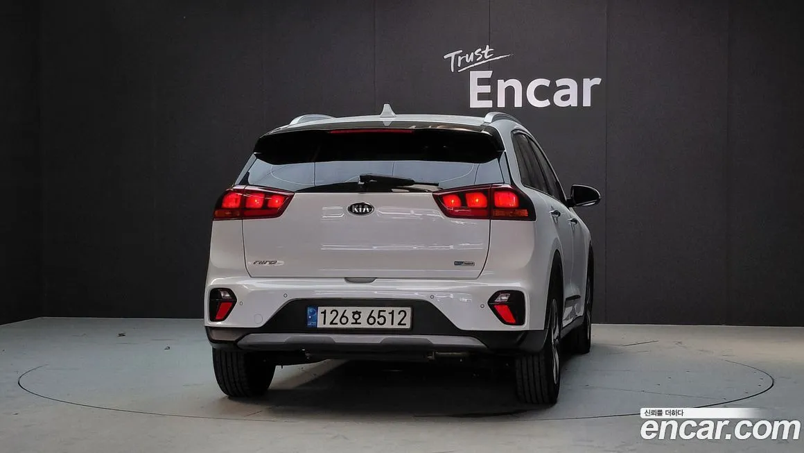Kia Niro — фото 2