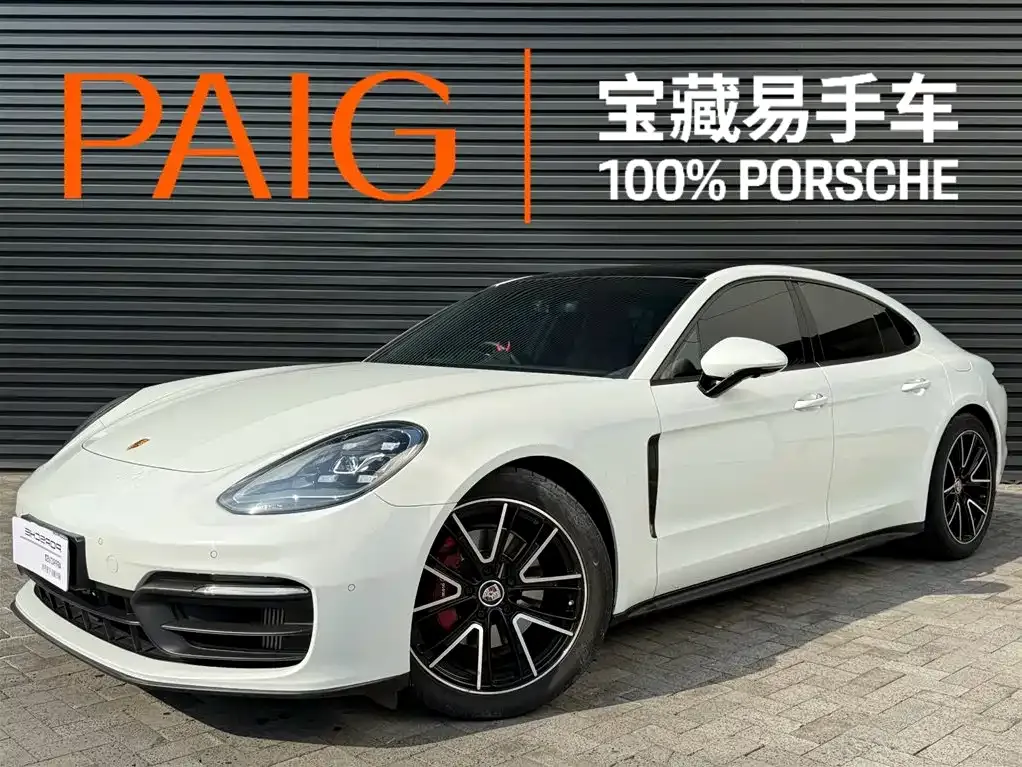 Porsche Panamera — фото 1