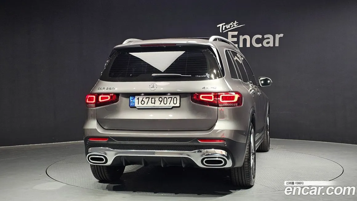Mercedes-Benz GLB-Class — фото 5