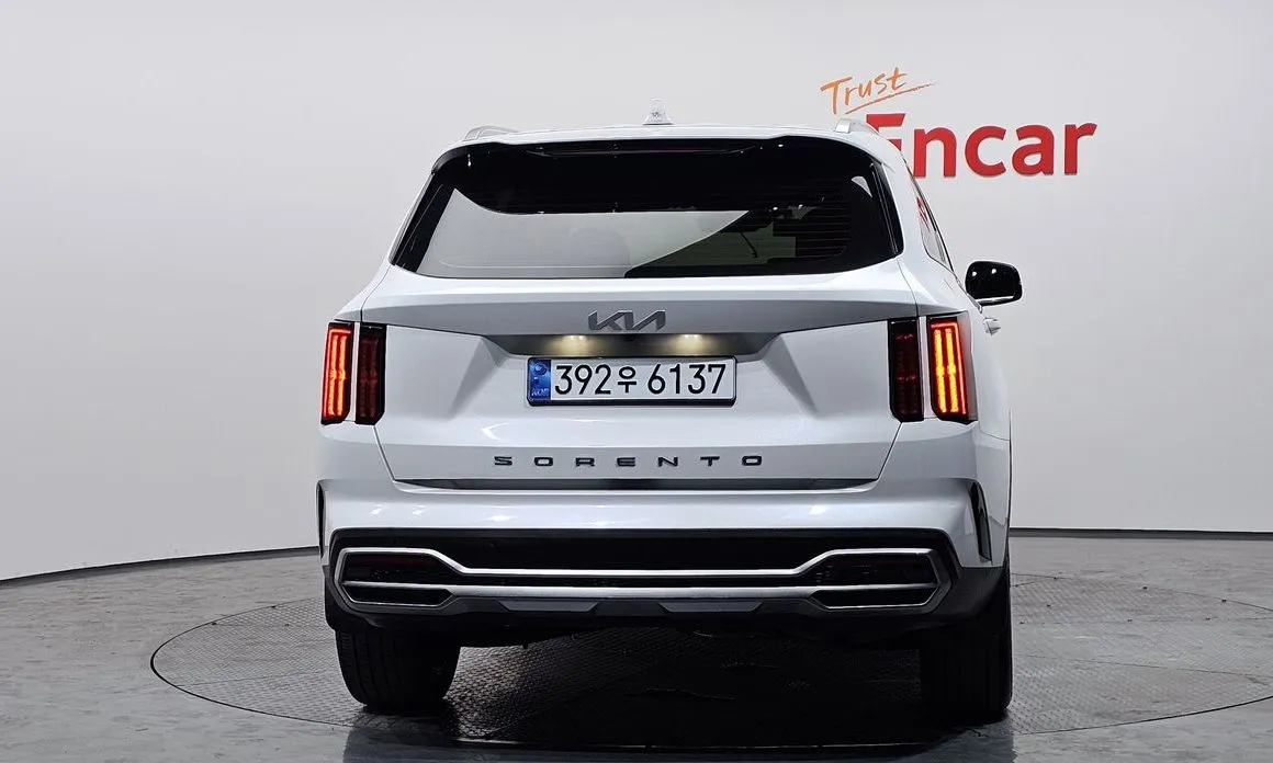 Kia Sorento — фото 3