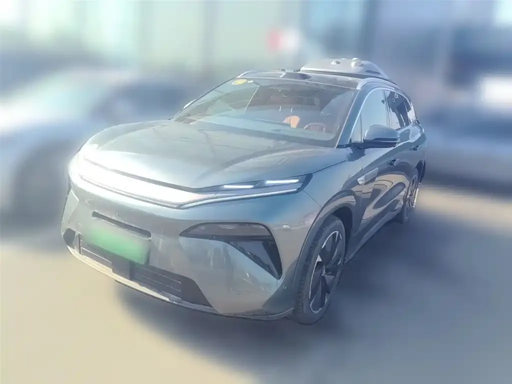 BYD Tang L — фото 1
