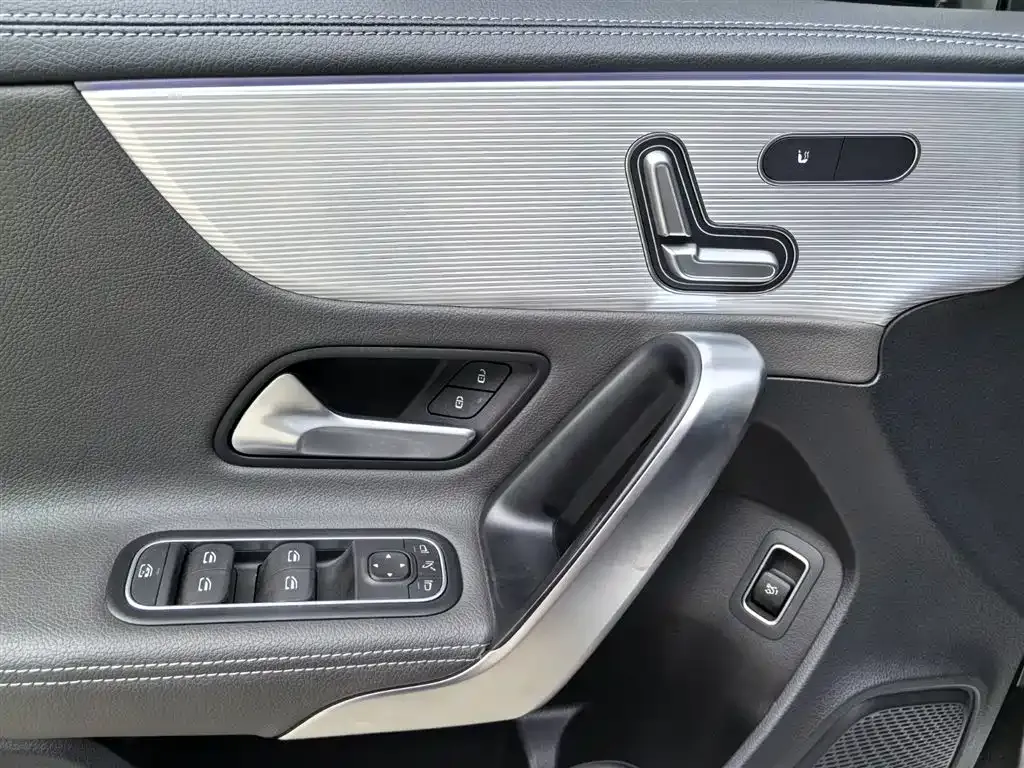 Mercedes-Benz A-Class AMG — фото 9