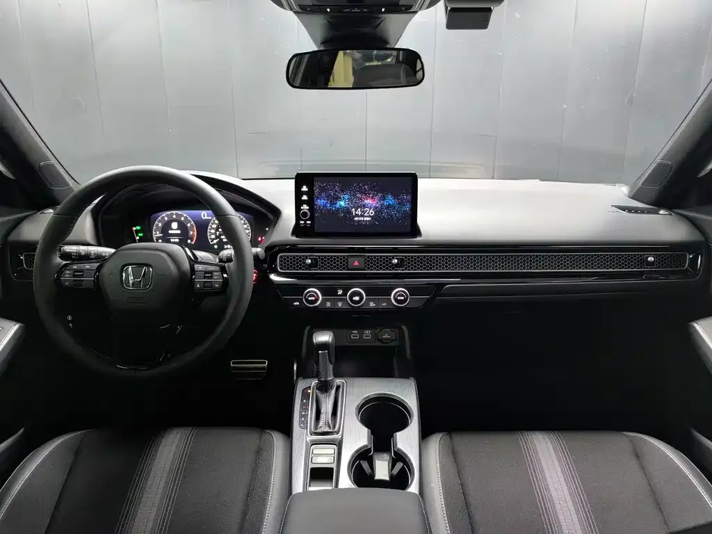 Honda Civic — фото 8