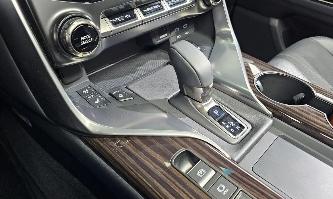 Lexus LX — фото 3
