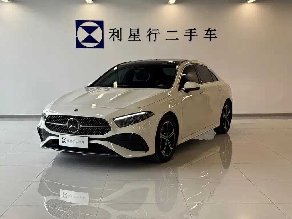 Mercedes-Benz A-Class — фото 1