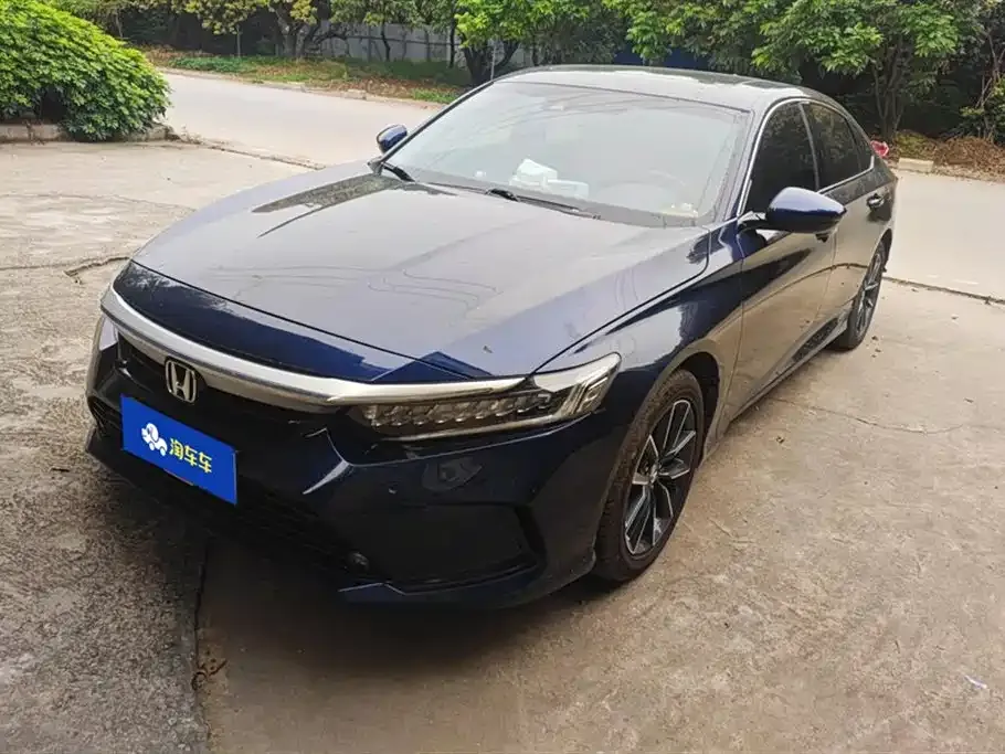 Honda Inspire — фото 1