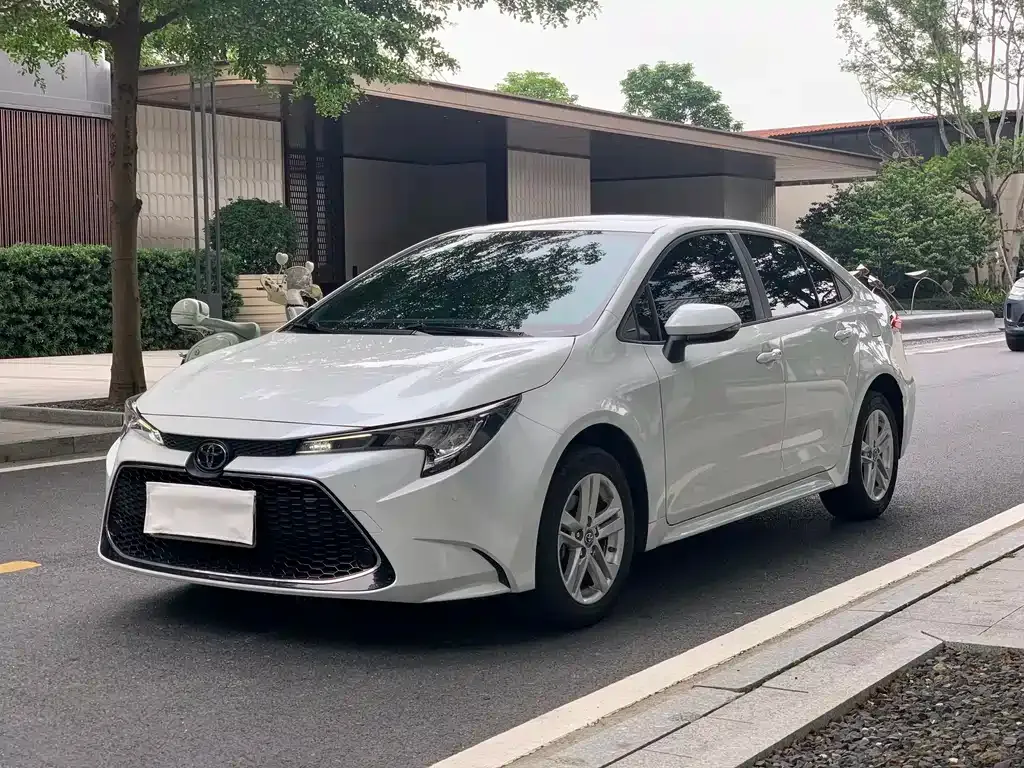 Toyota Levin — фото 1