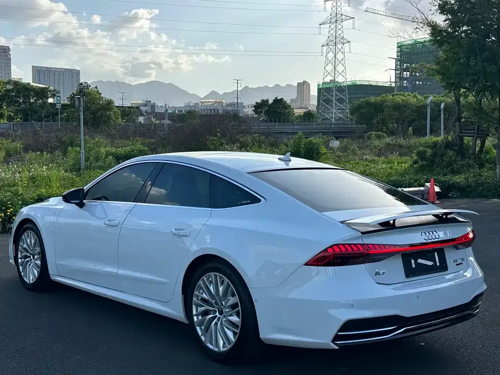 Audi A7 — фото 6