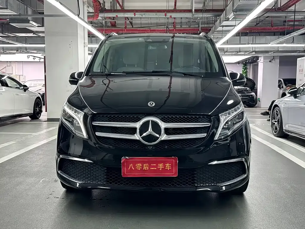 Mercedes-Benz V-Class — фото 10