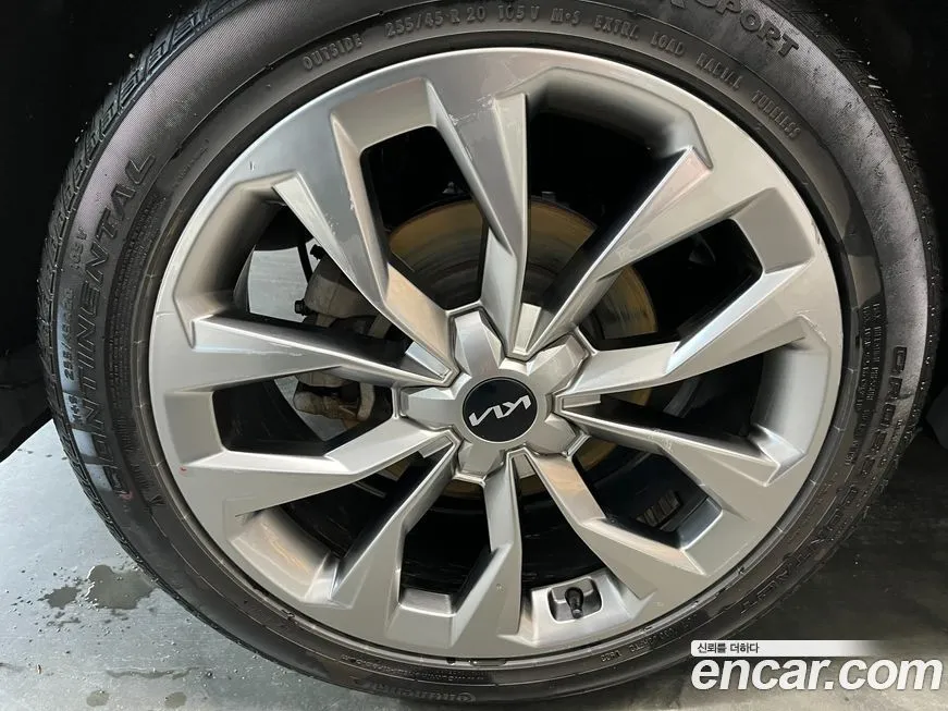 Kia Sorento — фото 4