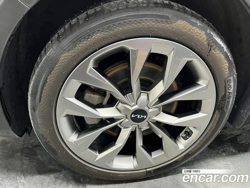 Kia Sorento — фото 10