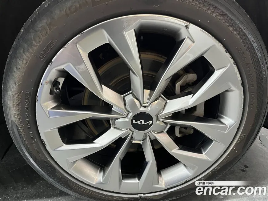 Kia Sorento — фото 3
