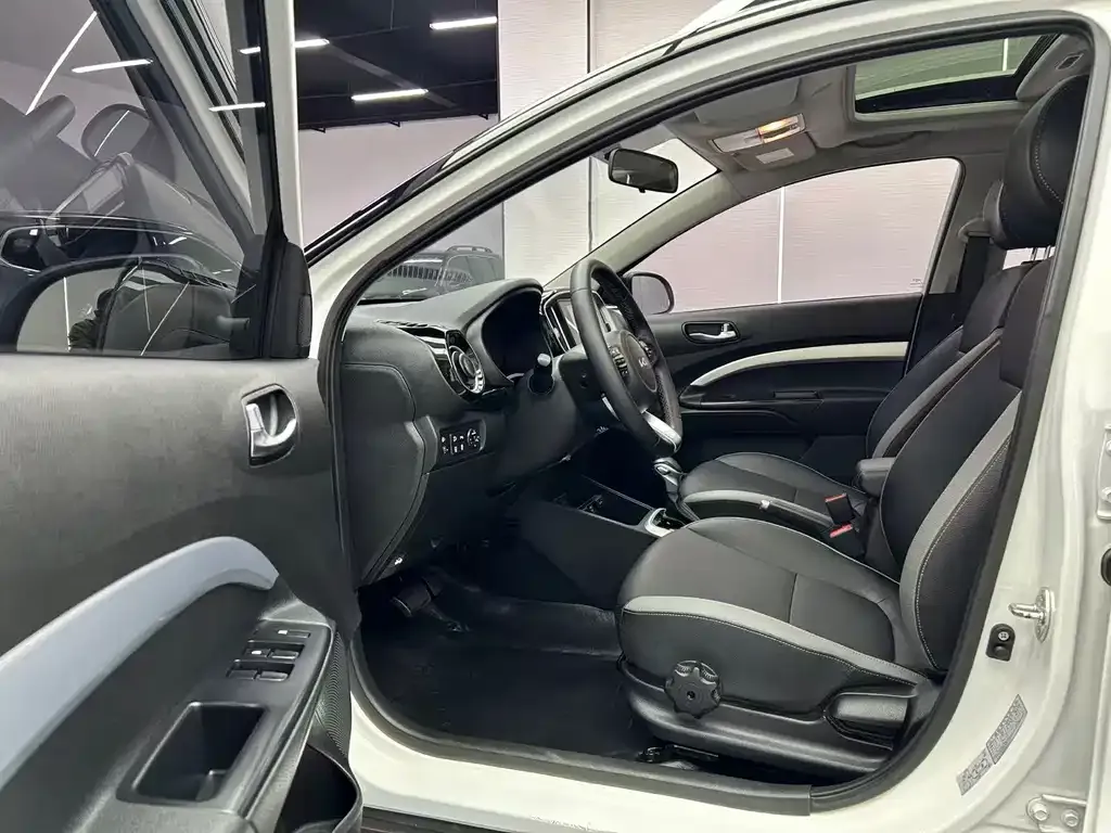 Kia KX1 — фото 8