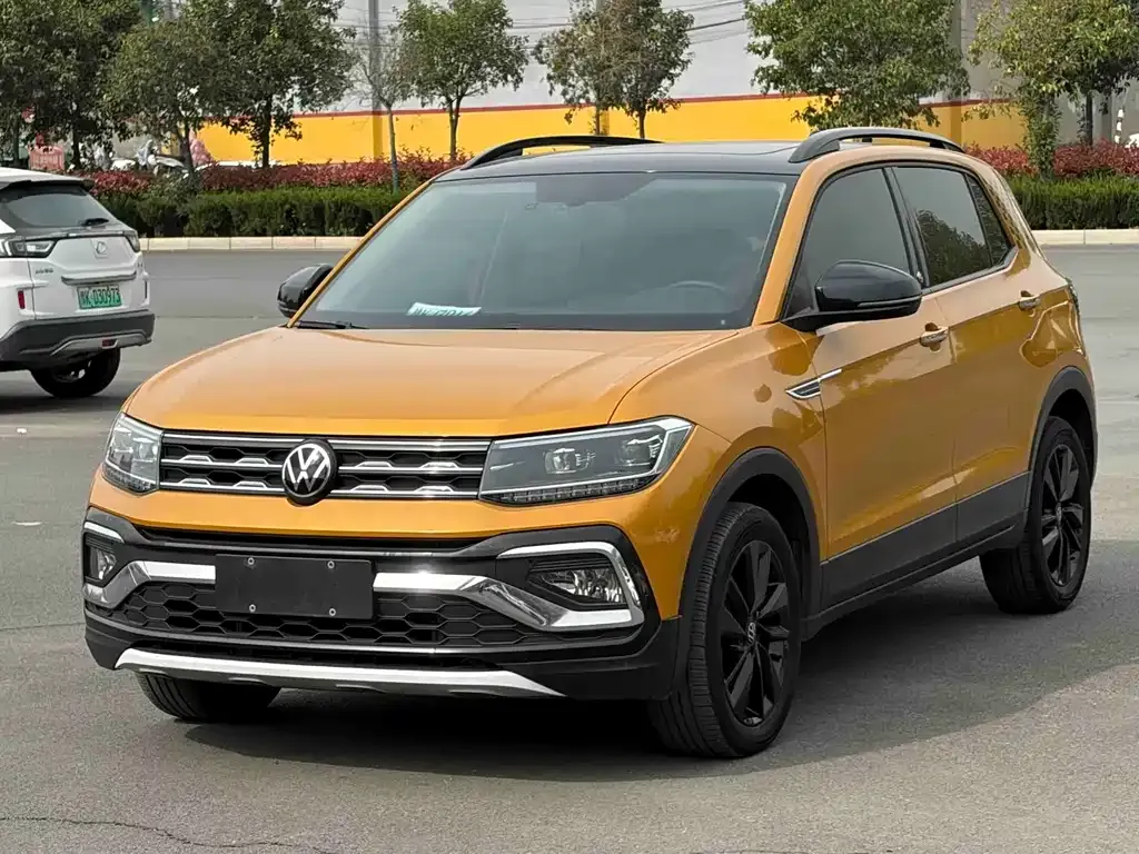 Volkswagen T-Cross — фото 1