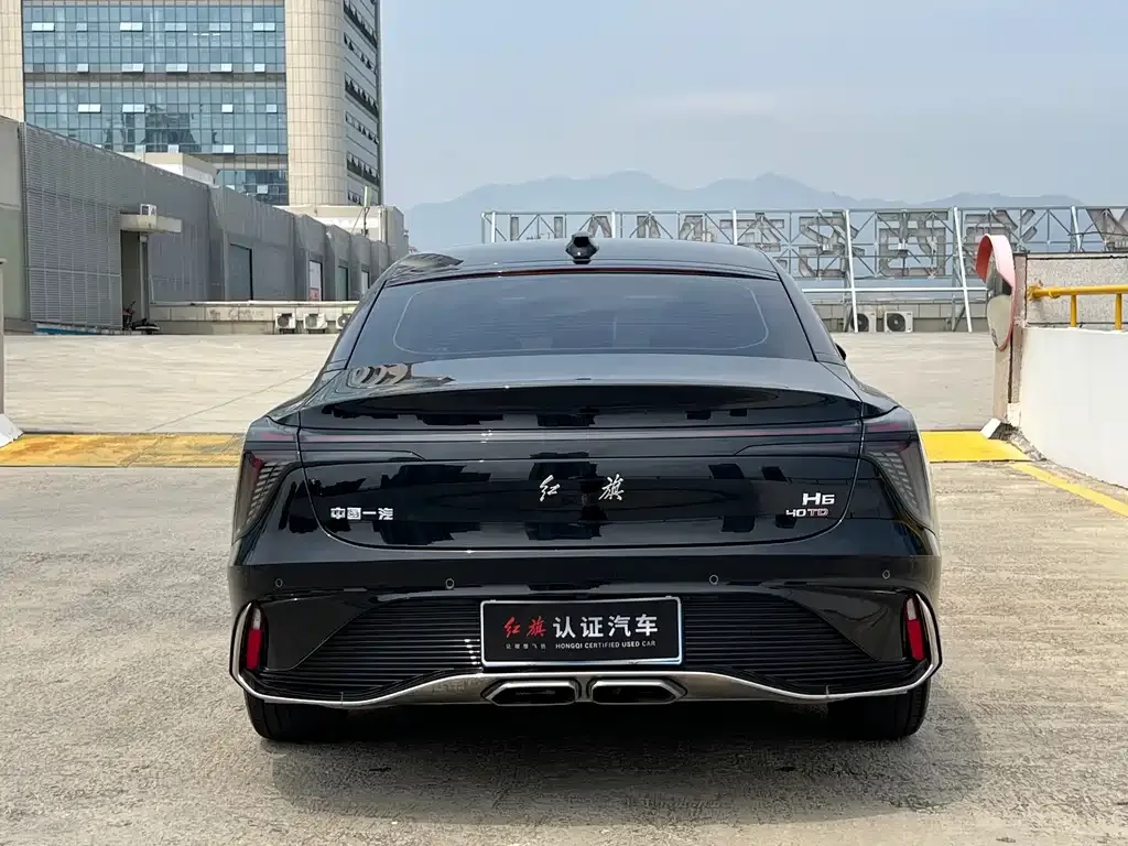 Hongqi H6 — фото 6