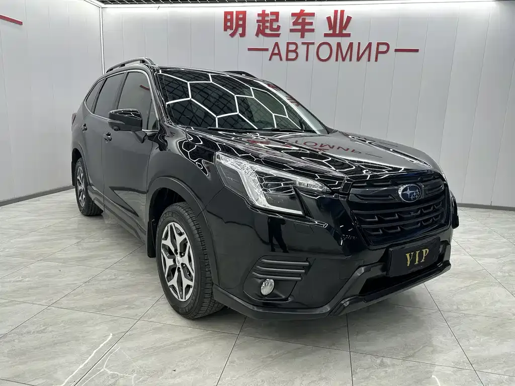 Subaru Forester — фото 4