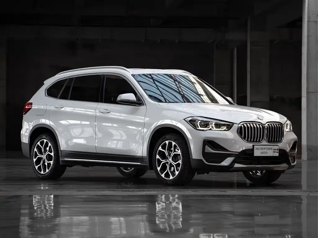 BMW X1 — фото 7