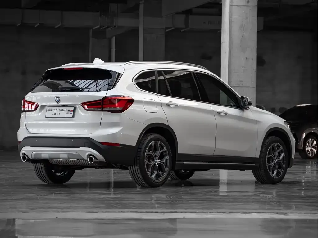 BMW X1 — фото 6