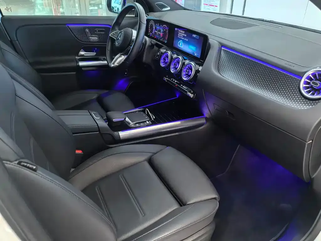 Mercedes-Benz GLA — фото 3
